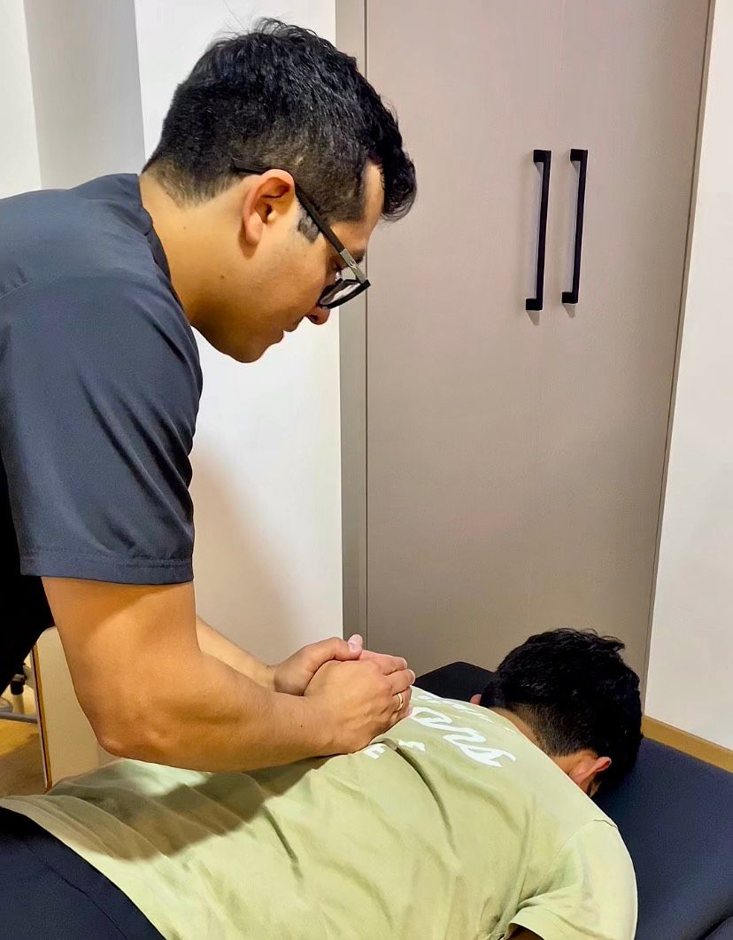 Sesión de quiropraxia – tracción cervical